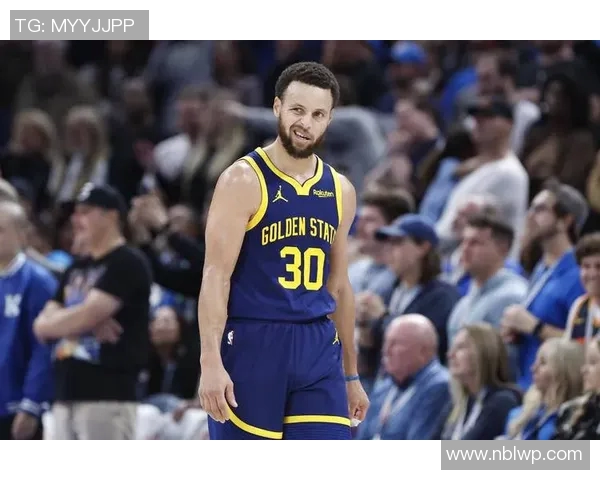 库里三分球总数突破四千大关成历史第一人再创传奇时刻